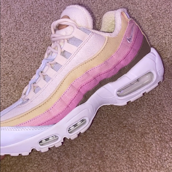 Nike Air Max 95 - Picture 7 of 11